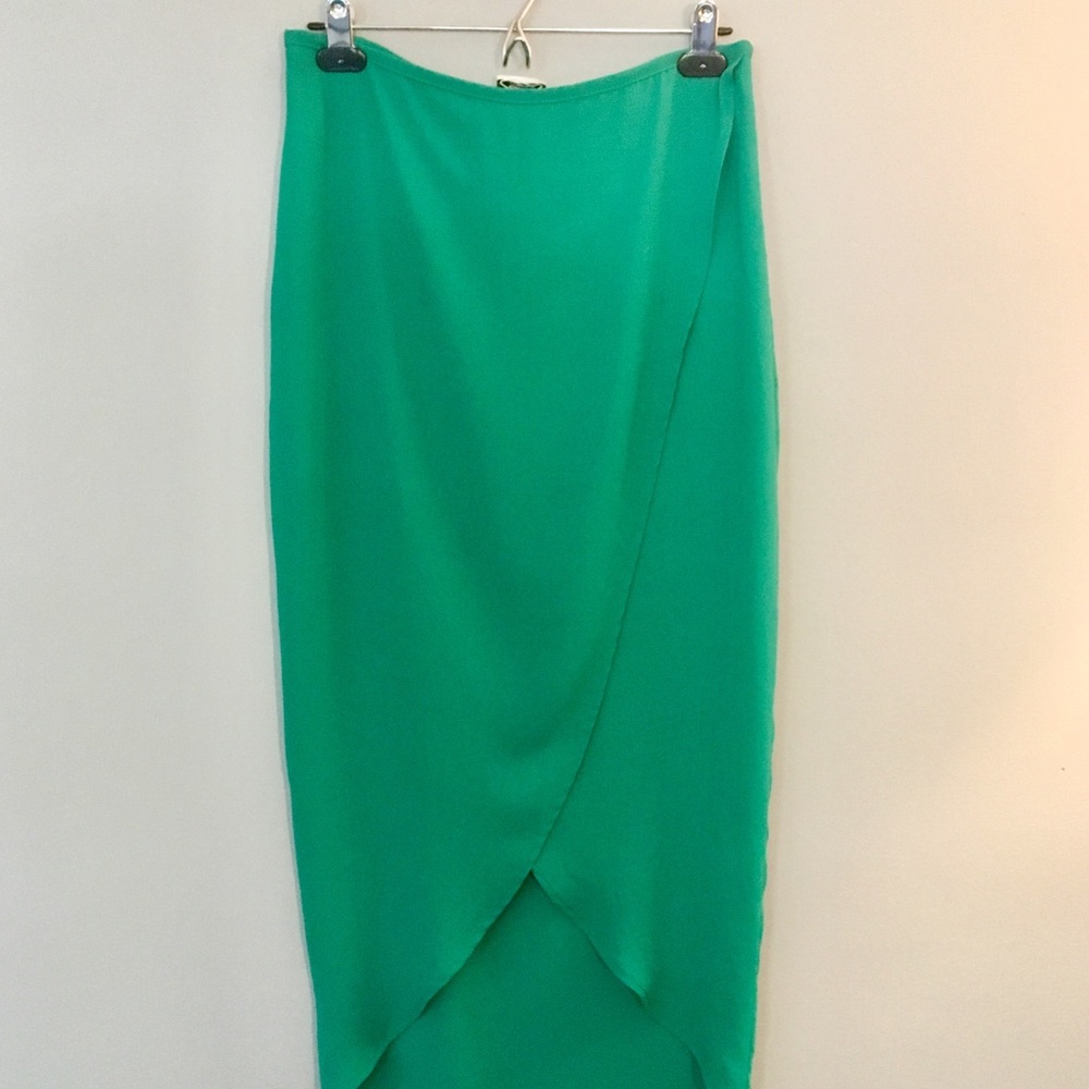 Solemio | Emerald Green Tulip Maxi Skirt  M